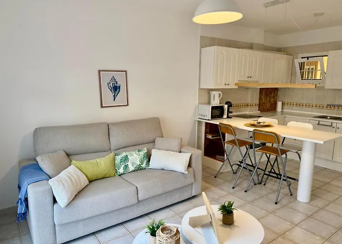 Charming Onda Marina Tenerife Apartment Chayofa